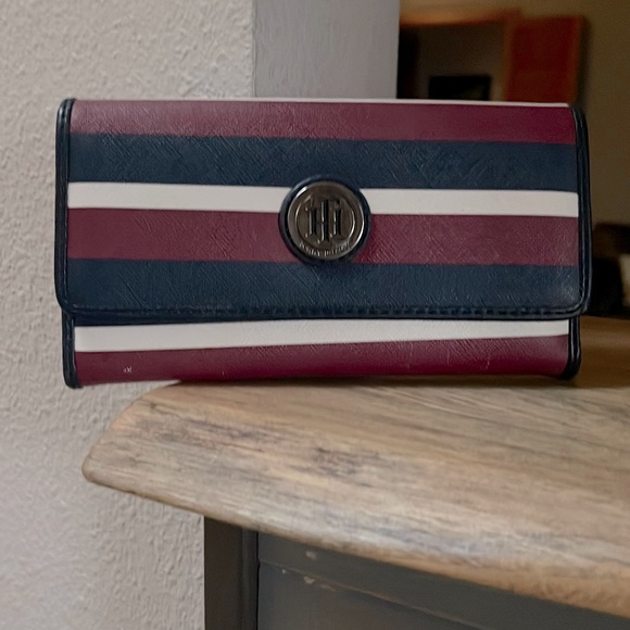 Tommy Hilfiger Bags Tommy Hilfiger Red White Blue Checkbook Wallet